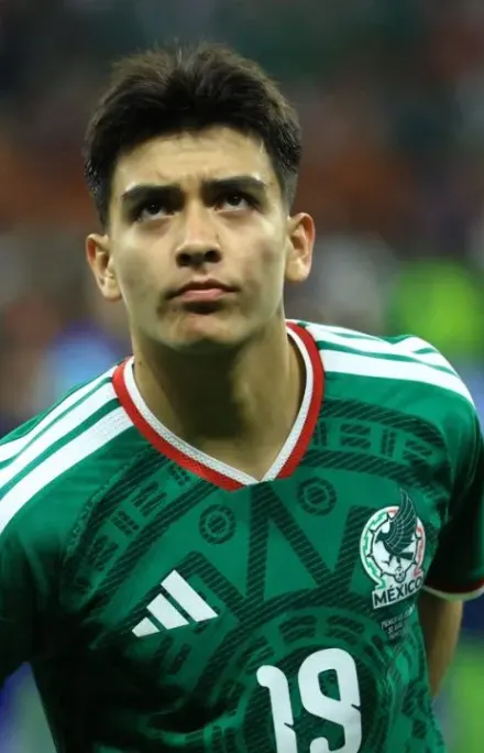 Gilberto Mora, con 17 años, entra a la lista de los 300 líderes más influyentes de México